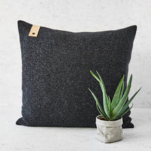 Görseli Galeri görüntüleyiciye yükleyin, COZY YASTIK