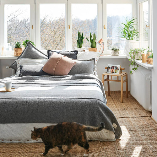 COMFORT GRİ YATAK ÖRTÜSÜ